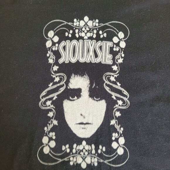 Siouxsie and the Banshees Black Band Baby Tee Size S Perfect Goth Girl Top - Picture 2 of 11